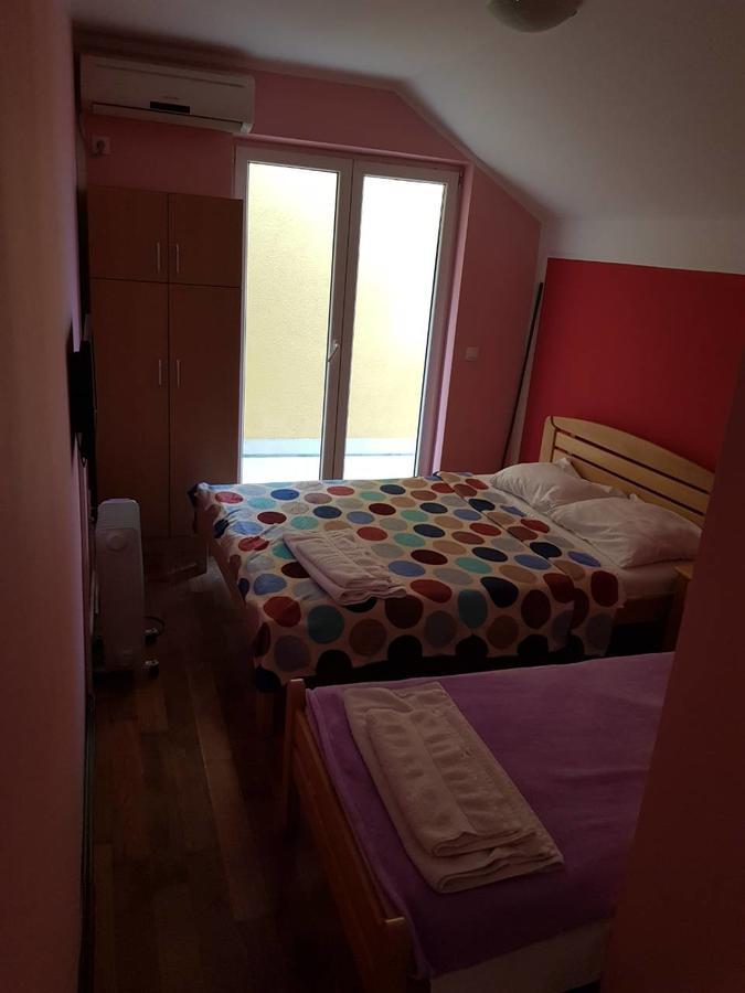 Di Camera Uno Belgrad Dış mekan fotoğraf